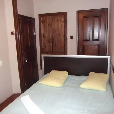 Guest house Guney *