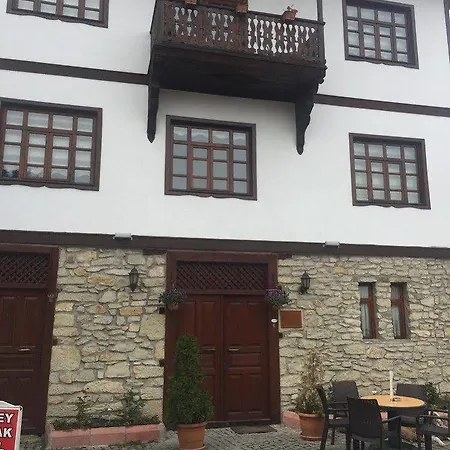 Guney Guest house